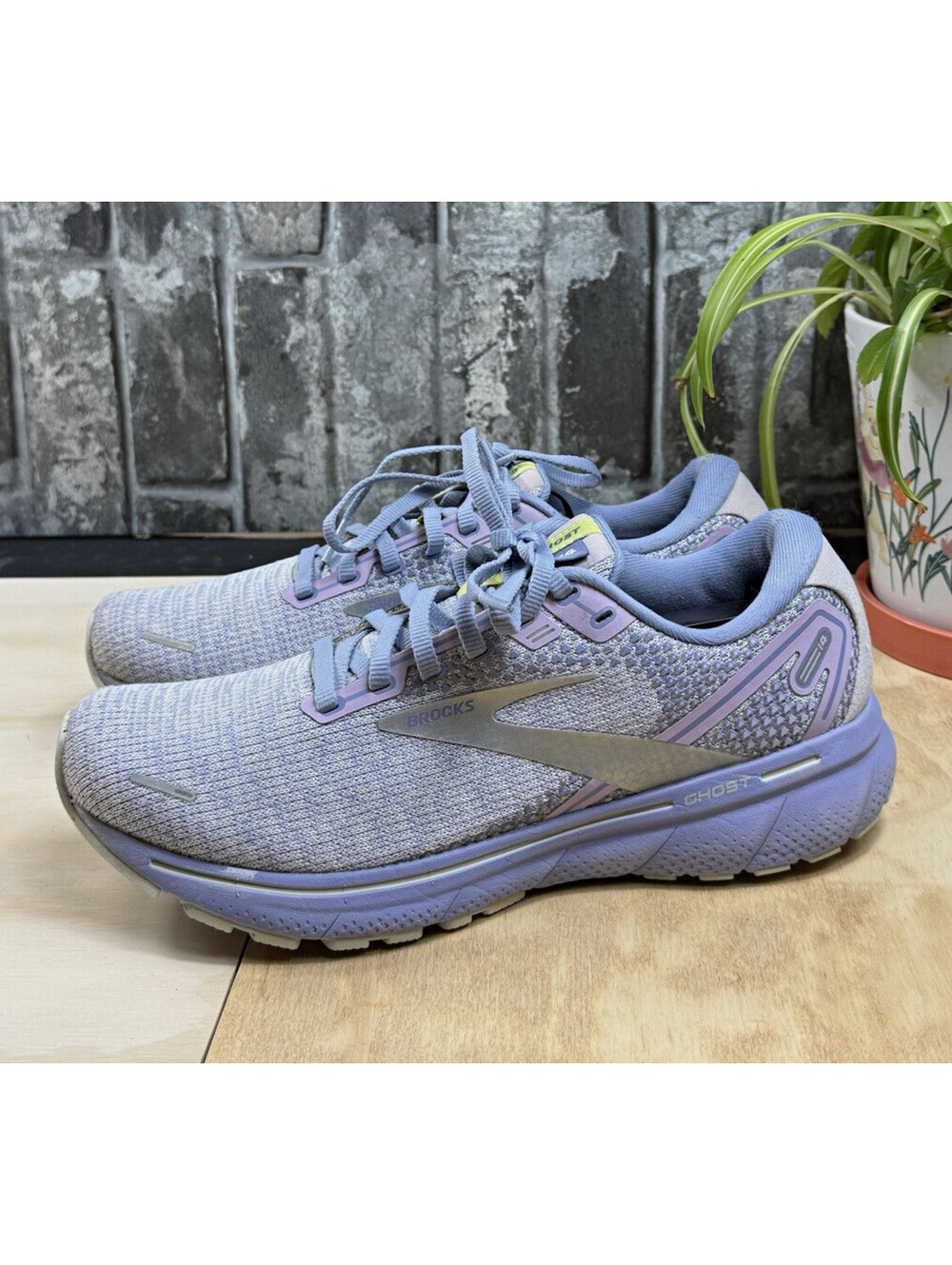 Brooks Ghost 13 Men Purple/Gray Low Top Lace-Up Running Sneaker 120356-1B-566
